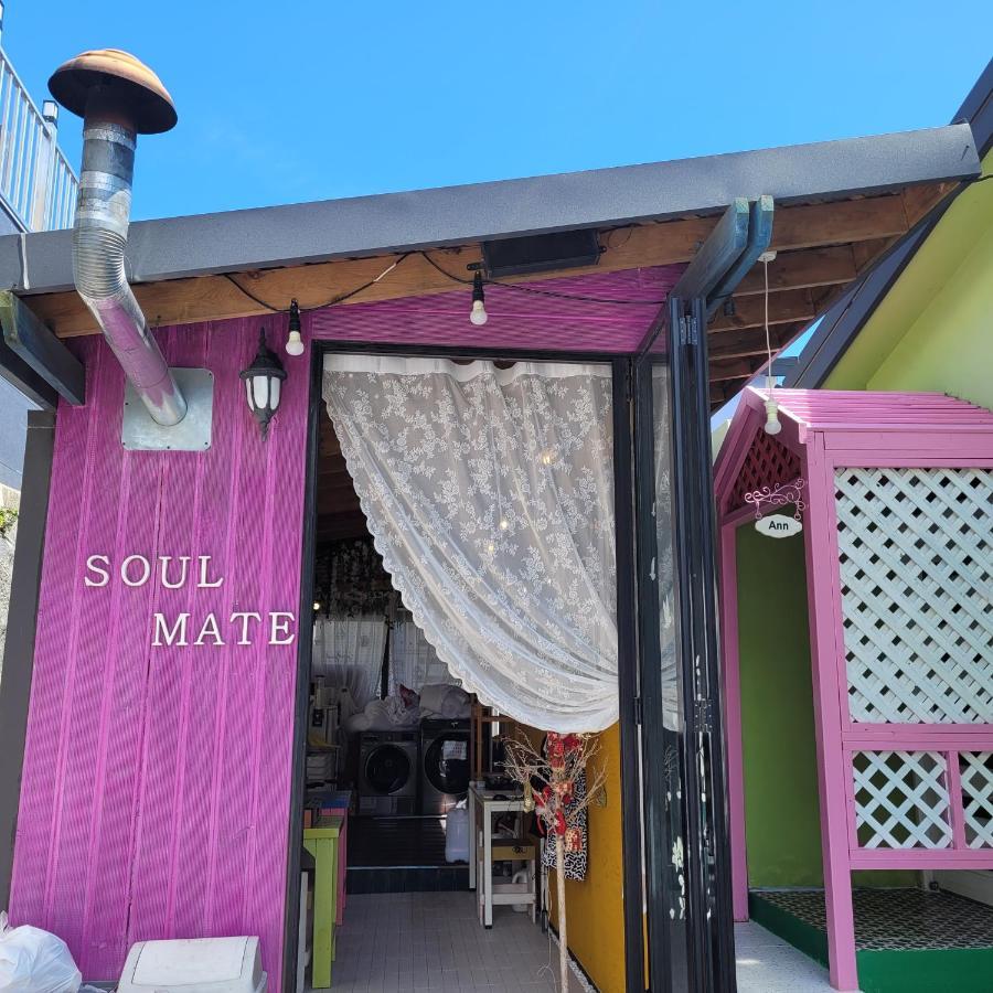 Soulmate Pension Namhae Εξωτερικό φωτογραφία