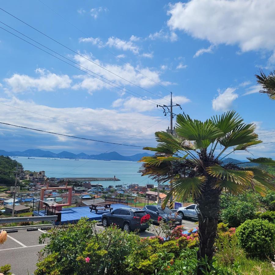 Soulmate Pension Namhae Εξωτερικό φωτογραφία
