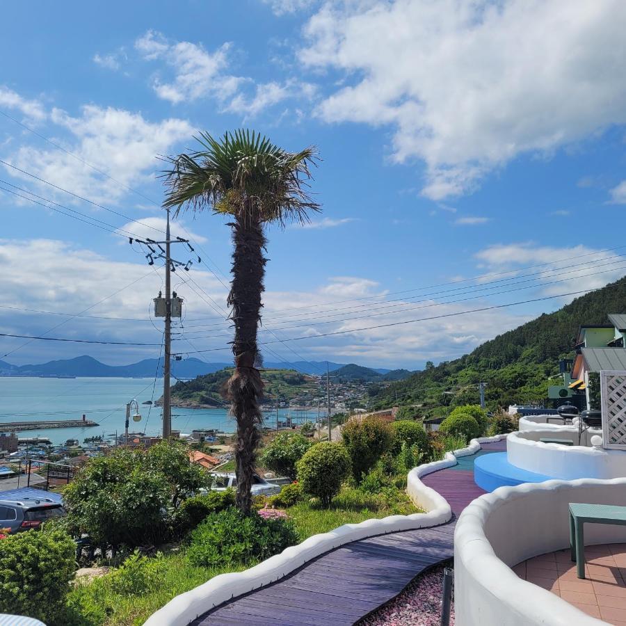 Soulmate Pension Namhae Εξωτερικό φωτογραφία